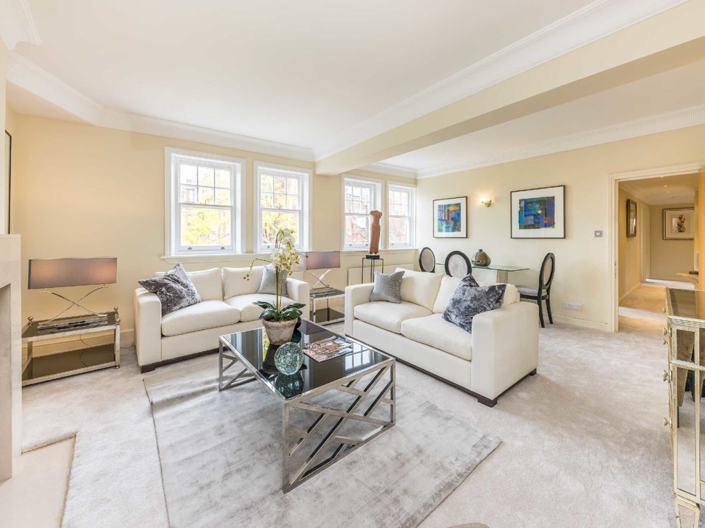 3 bed flat for sale in Draycott Place, London SW3, £2,000,000