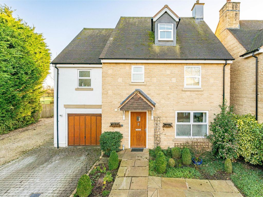 4 bed detached house for sale in Hornbury Hill, Minety, Malmesbury SN16, £635,000