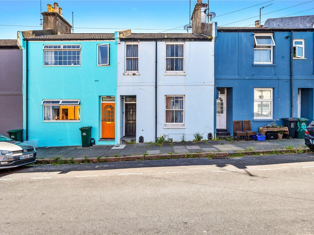 2 bed terraced house for sale in Ewart Street, Brighton, East Sussex BN2, £425,000