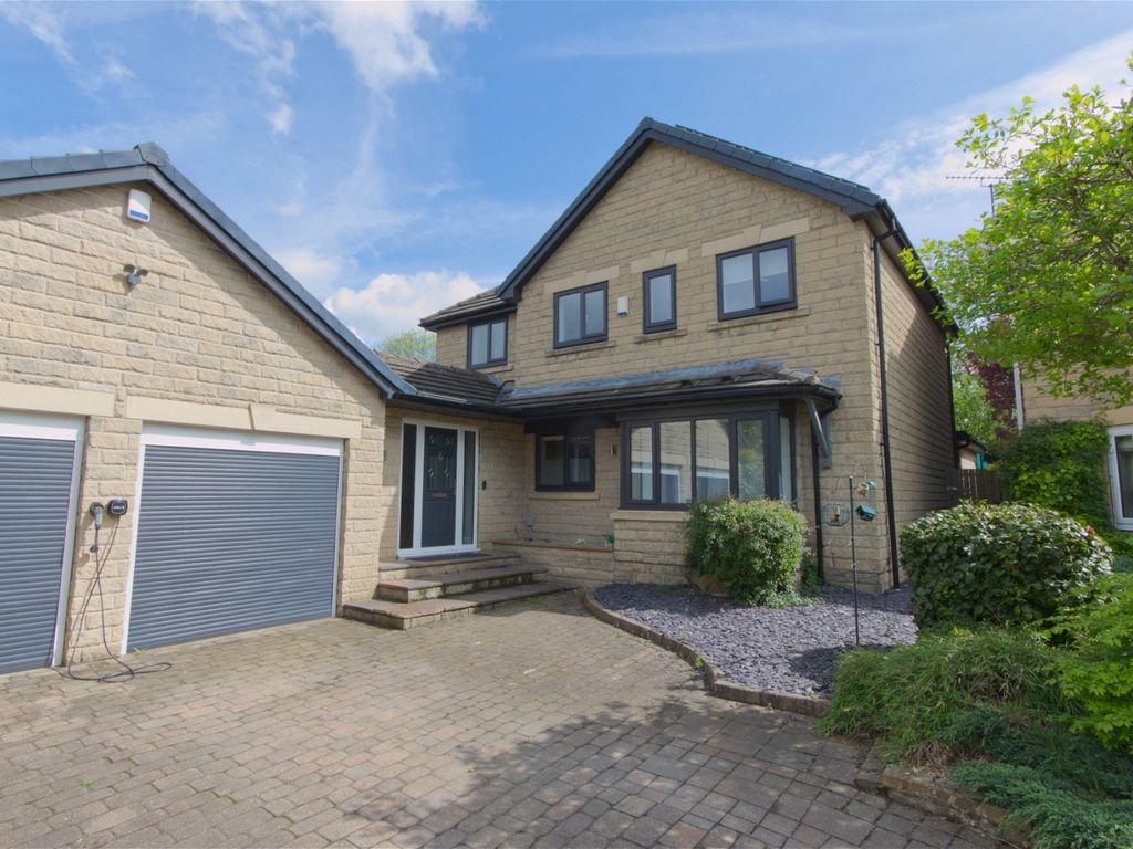 5 bed detached house for sale in Kelgate, Mosborough, Sheffield S20, £550,000