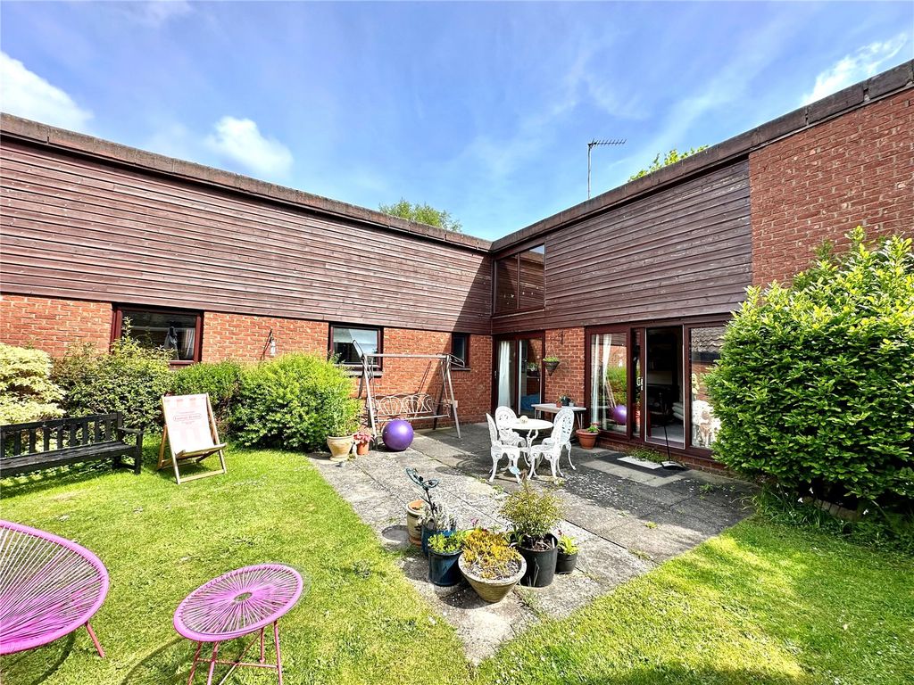 2 bed bungalow for sale in Westlands, Bransgore, Christchurch, Hampshire BH23, £385,000