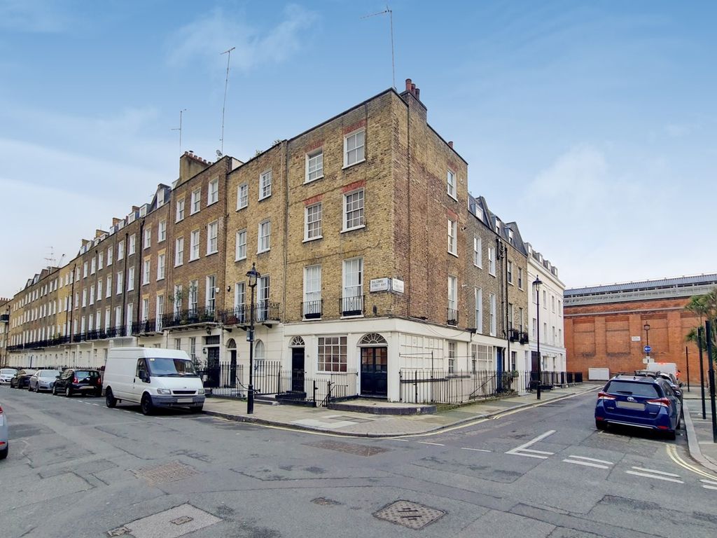 1 bed flat for sale in Balcombe Street, London NW1, £440,000