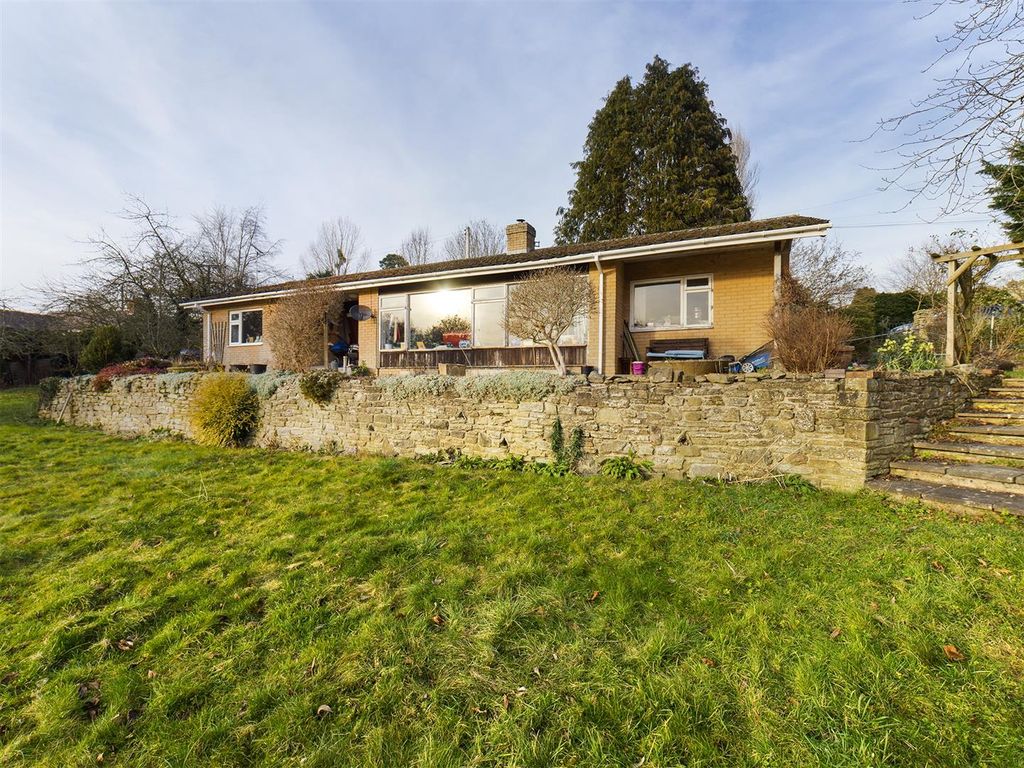 3 bed detached bungalow for sale in Mill Lane, Leintwardine, Craven Arms SY7, £425,000