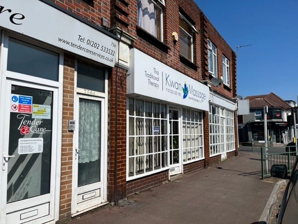 Retail premises to let in Wimborne Road, Bournemouth BH9, £9,000 pa