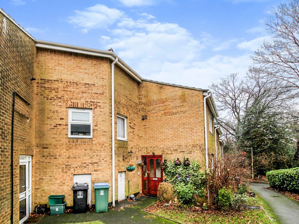 3 bed terraced house for sale in Coates Dell, Watford WD25, £400,000