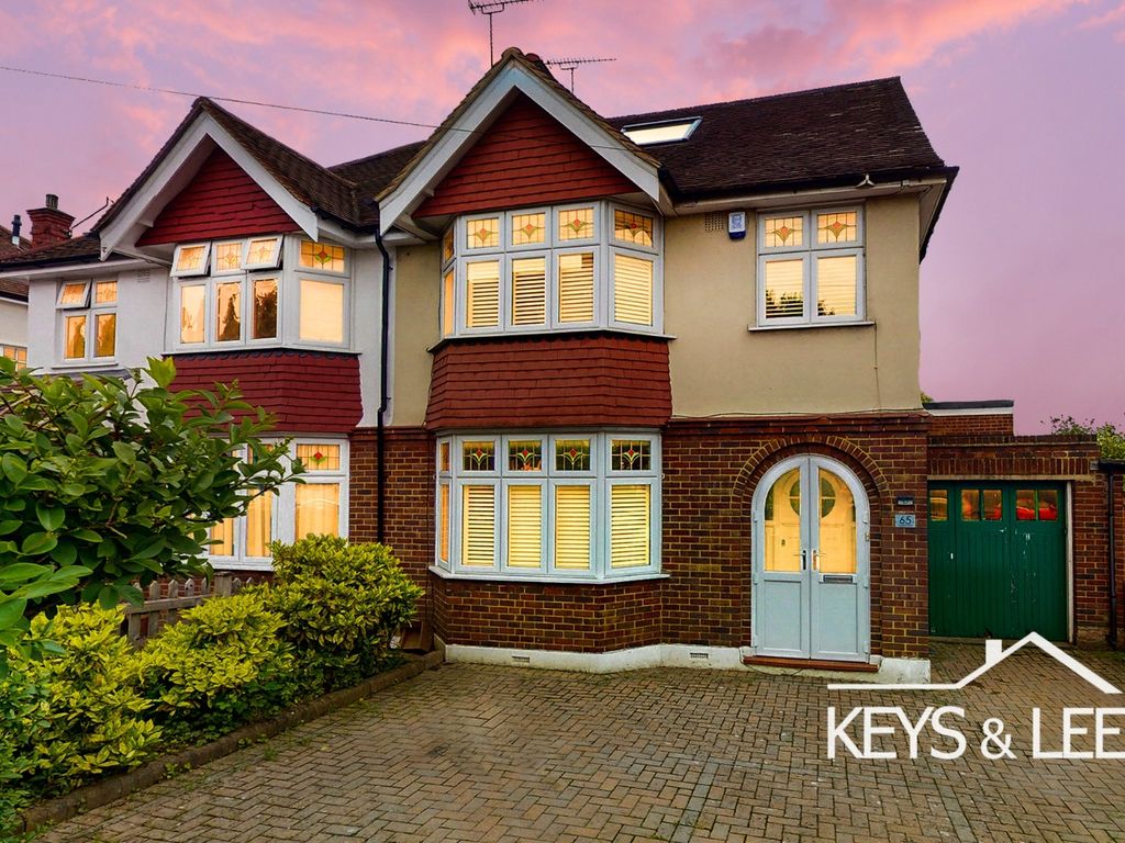 4 bed semi-detached house for sale in Loughton Way, Buckhurst Hill IG9, £800,000