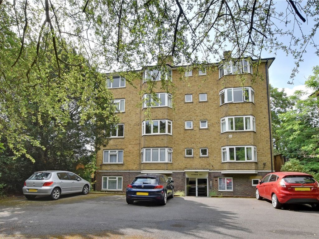 2 bed flat for sale in St Johns Park, Blackheath, London SE3, £400,000