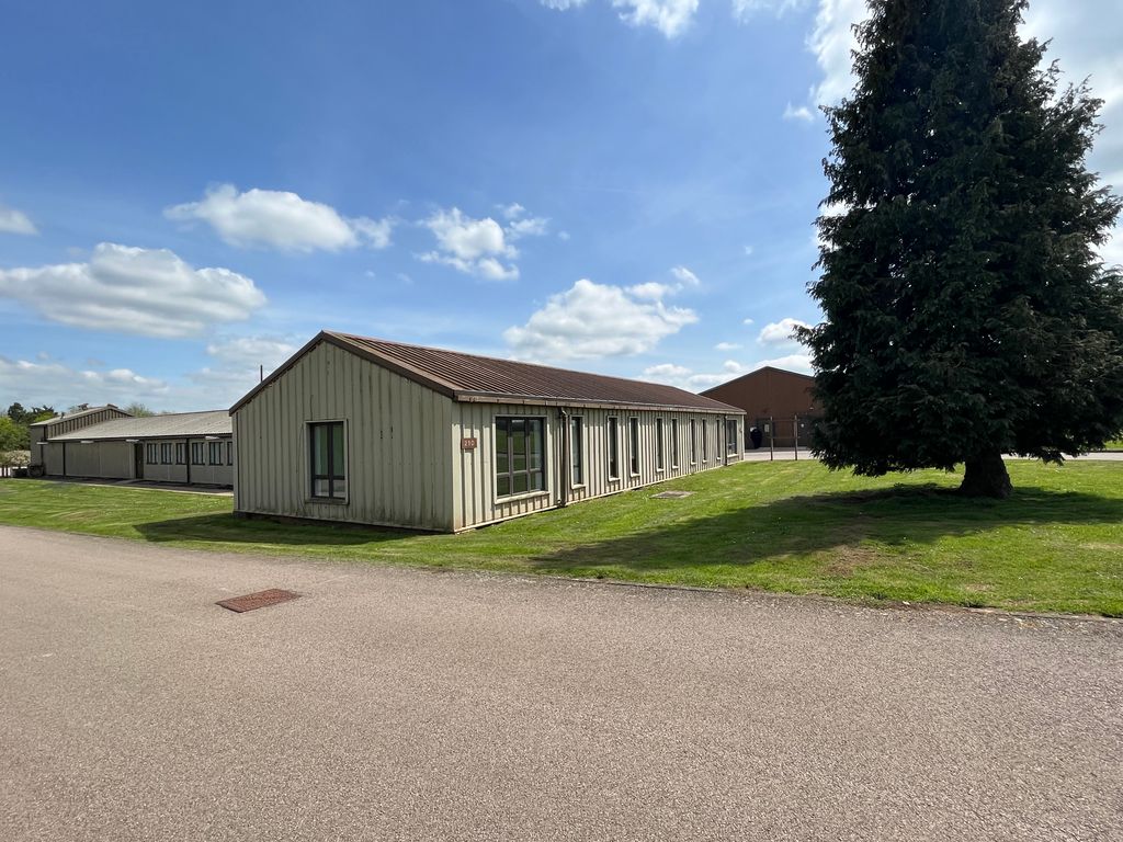 Office to let in 210 Heyford Park, Camp Road, Bicester OX25, £16,500 pa