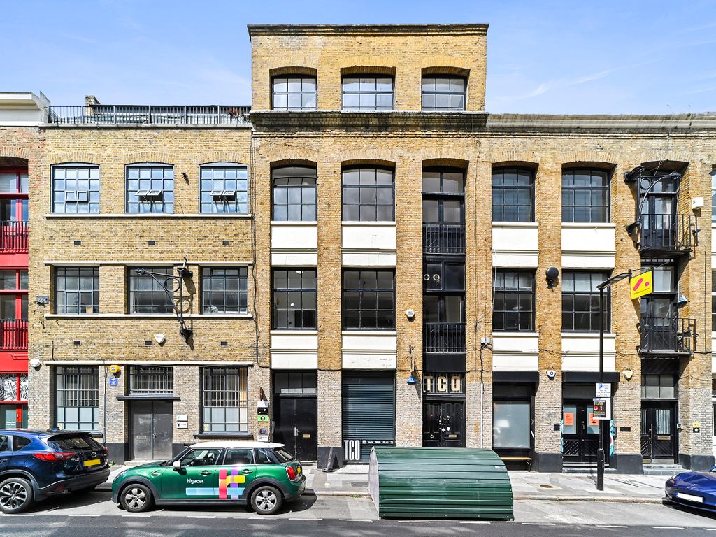 Office to let in Leonard Street, London EC2A, £46,125 pa