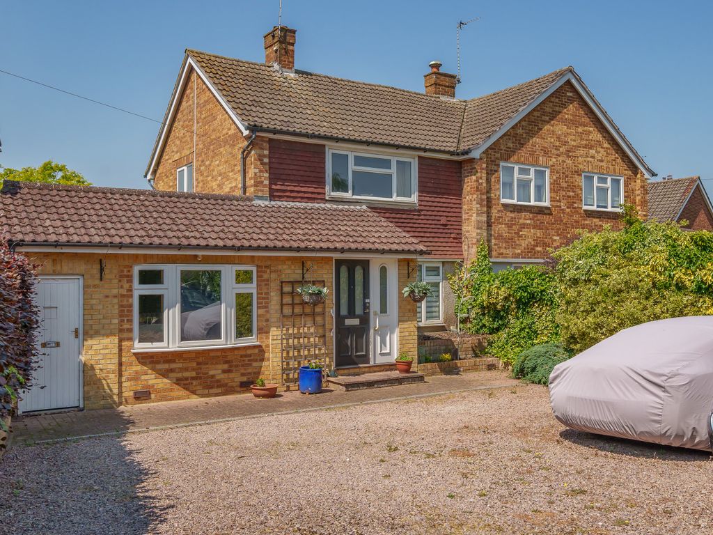 3 bed semi-detached house for sale in Eastwick Park Avenue, Great Bookham KT23, £575,000