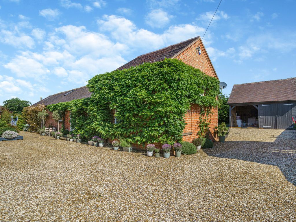 3 bed barn conversion for sale in Grindley, Stafford ST18, £650,000