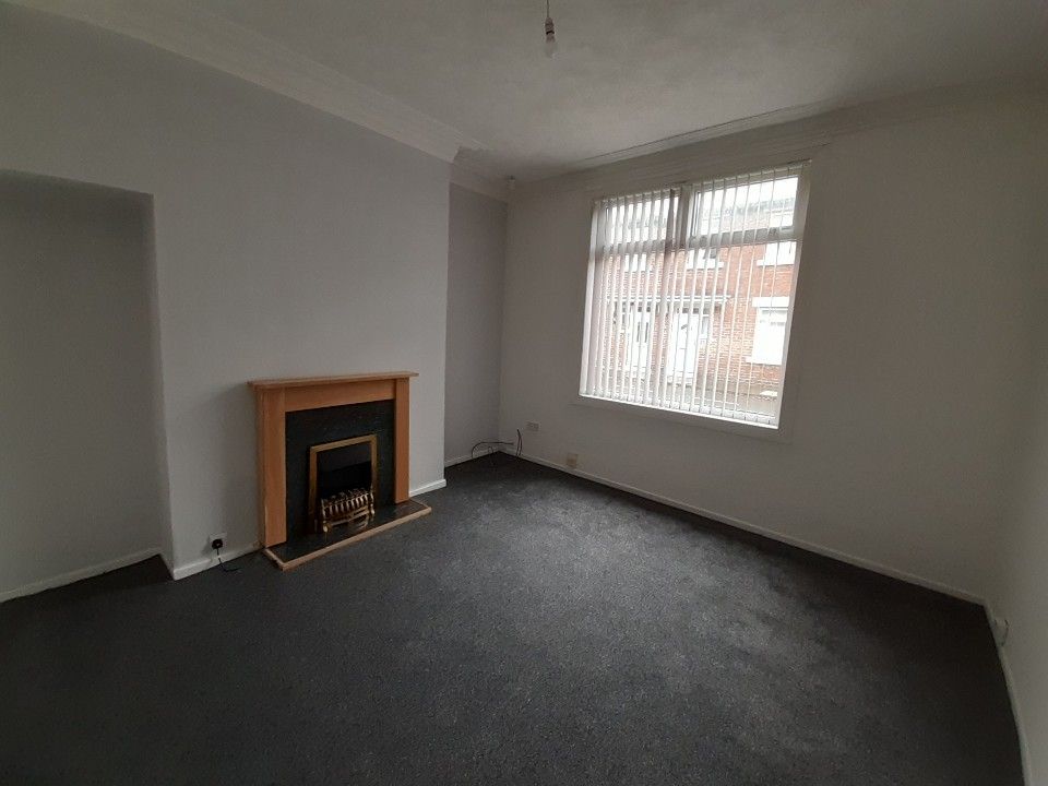 2 bed terraced house to rent in Belk Street, Hartlepool TS24, £450 pcm