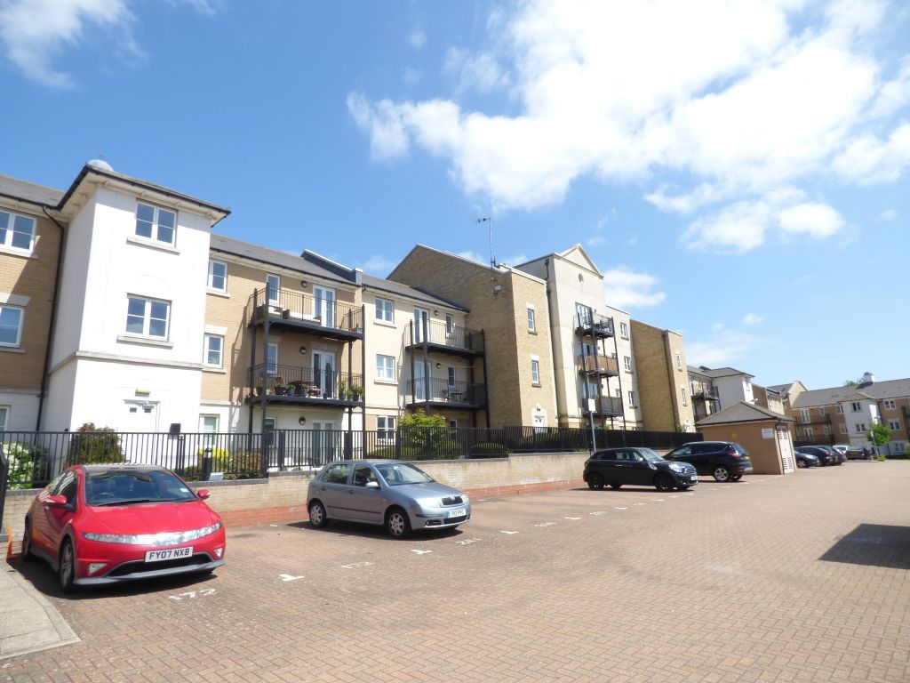 2 bed flat for sale in Propelair Way, Colchester CO4, £175,000