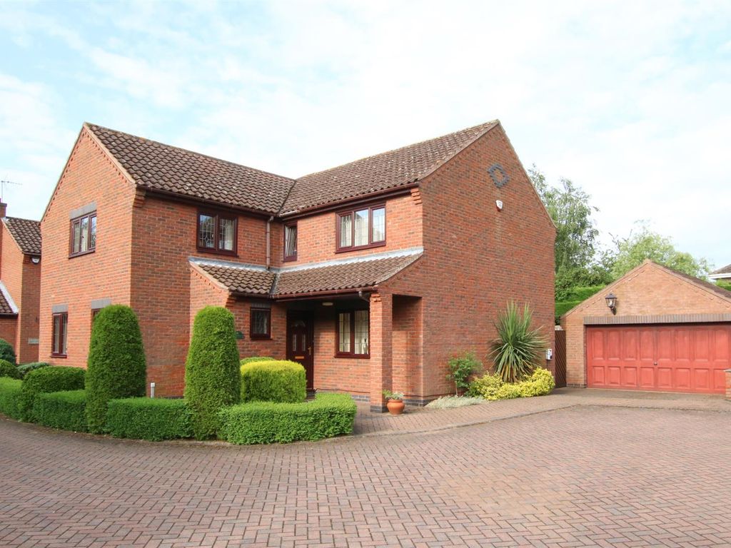 4 bed detached house for sale in Beech Tree Close, Old Cantley, Doncaster DN3, £375,000