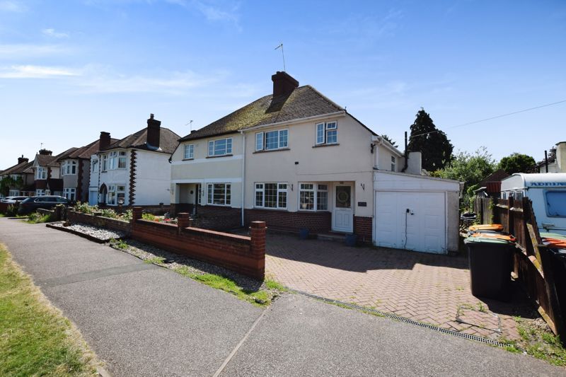 3 bed property for sale in Stagsden Road, Bromham Village, Bedfordshire MK43, £385,000