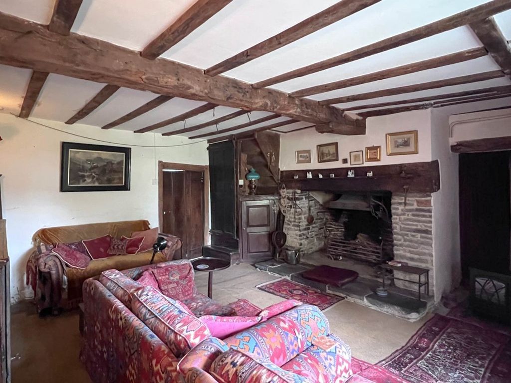 3 bed detached house for sale in Hundred House, Llandrindod Wells LD1, £375,000