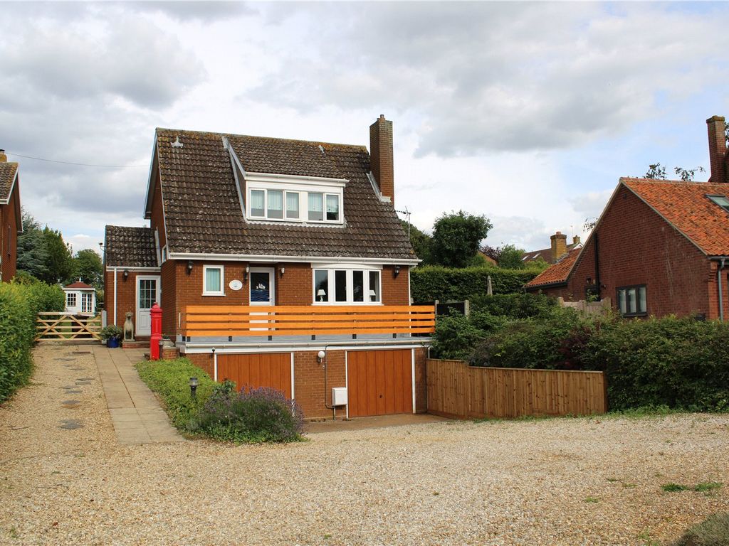 3 bed detached house for sale in Hunstanton Road, Heacham, King