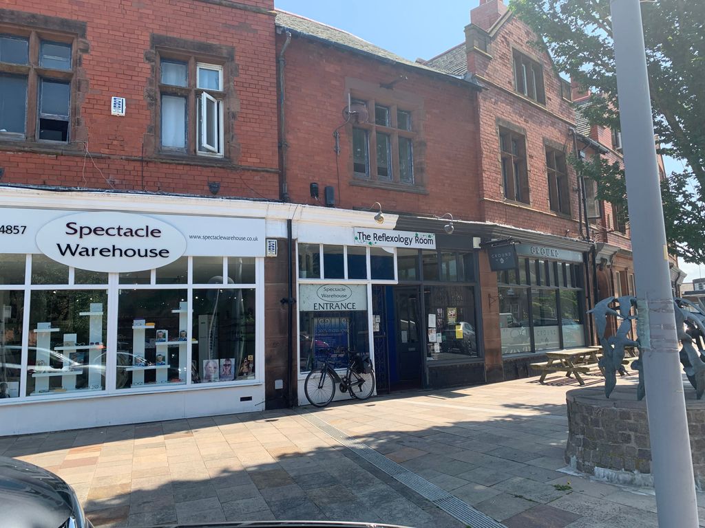 Office to let in The Quadrant, Hoylake, Wirral CH47, £4,500 pa