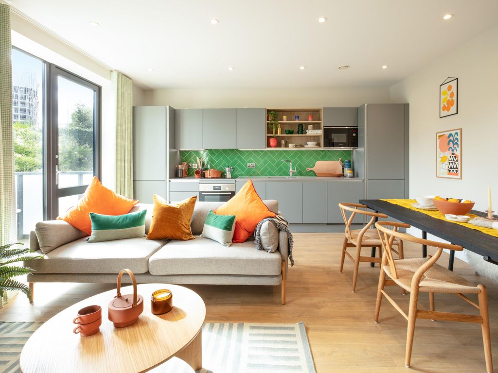 New home, 1 bed flat for sale in Oxbow, London E14, £459,000