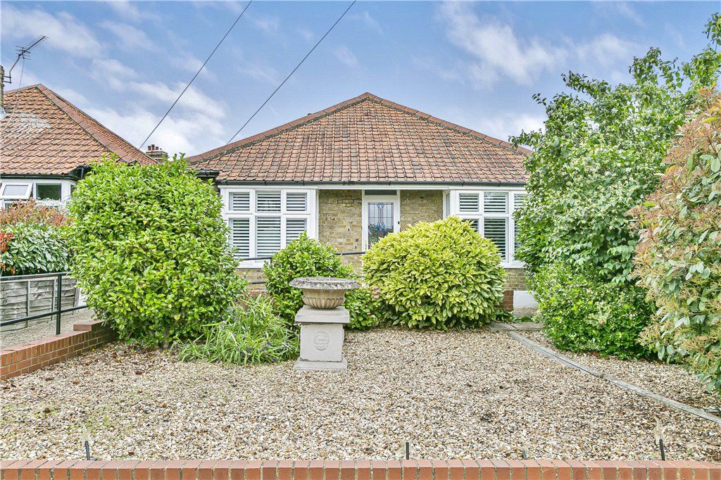 3 bed bungalow for sale in Nelson Road, Twickenham TW2, £625,000