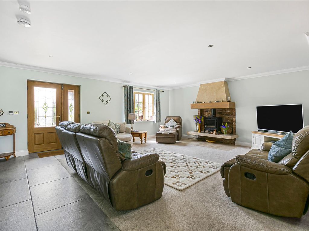 4 bed detached house for sale in Malting End, Kirtling, Newmarket CB8, £748,000