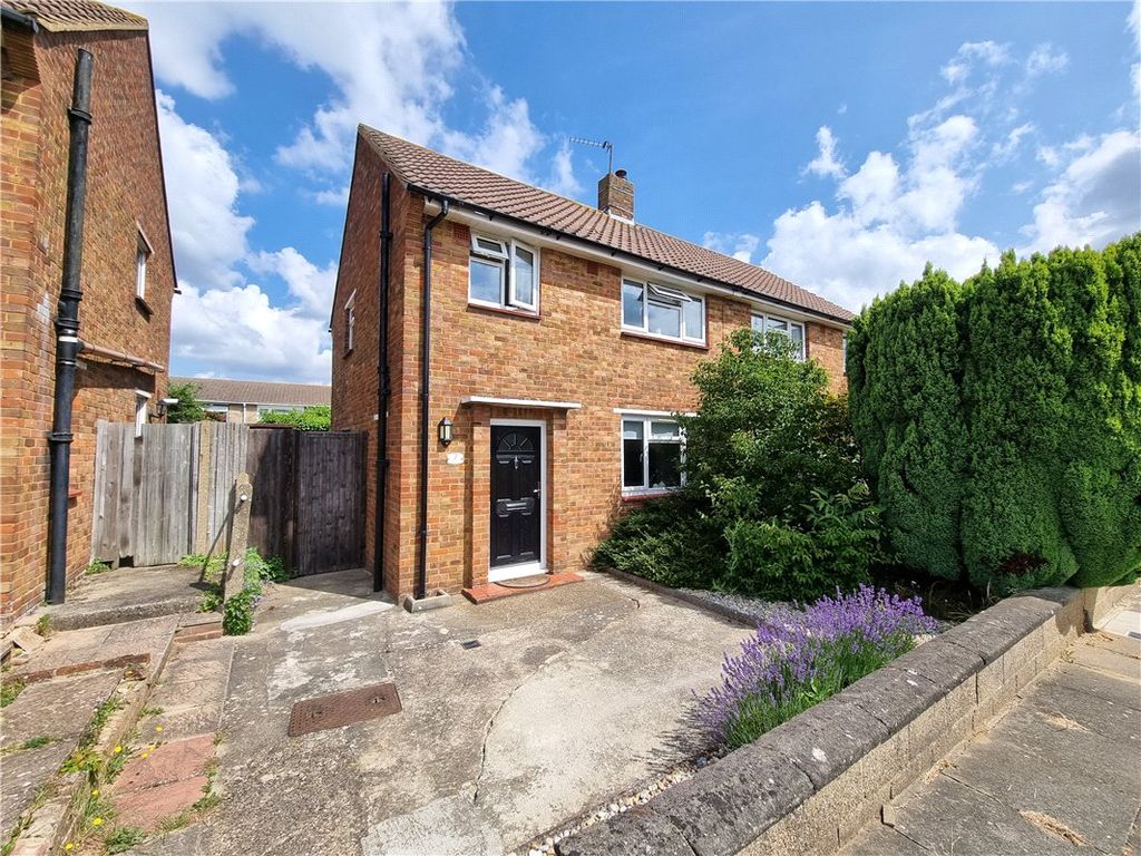 3 bed semi-detached house for sale in Brow Close, Orpington, Kent BR5, £365,000
