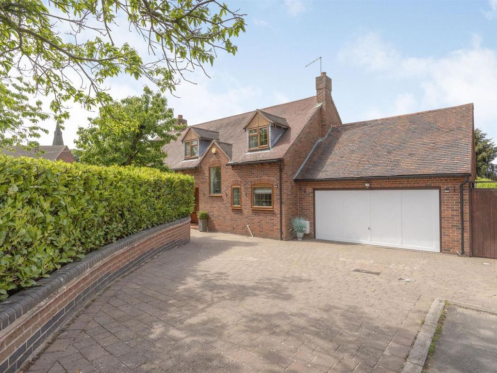 4 bed detached house for sale in Kirtland Close, Austrey, Atherstone Coventry Warwickshire CV9, £665,000