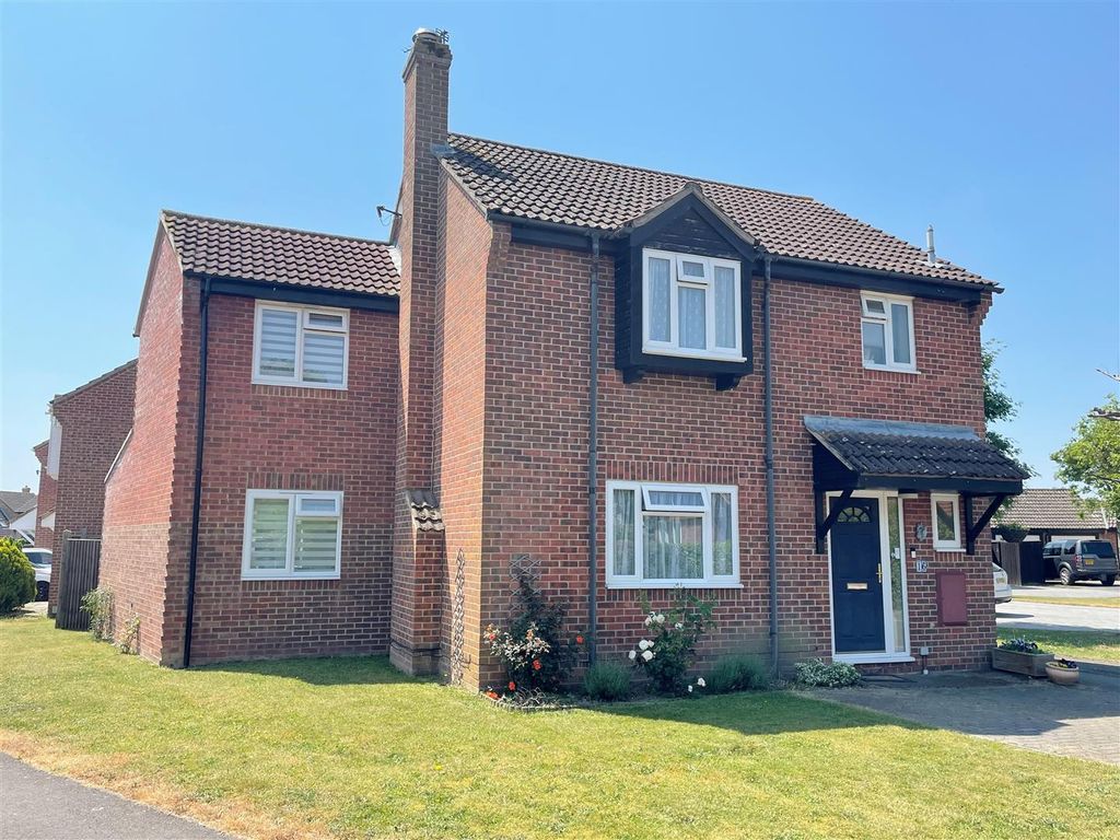 3 bed detached house for sale in Scrivens Mead, Thatcham RG19, £465,000