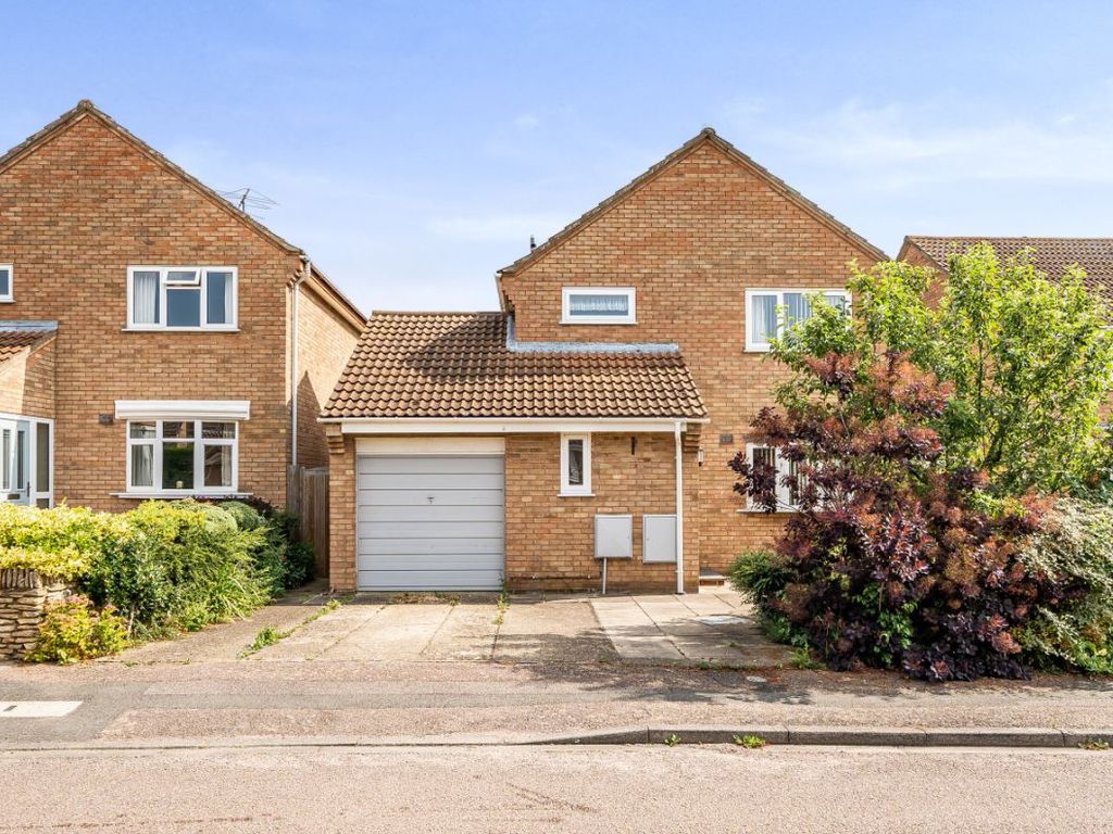 3 bed detached house for sale in Elmsdale Road, Wootton, Bedford MK43, £385,000