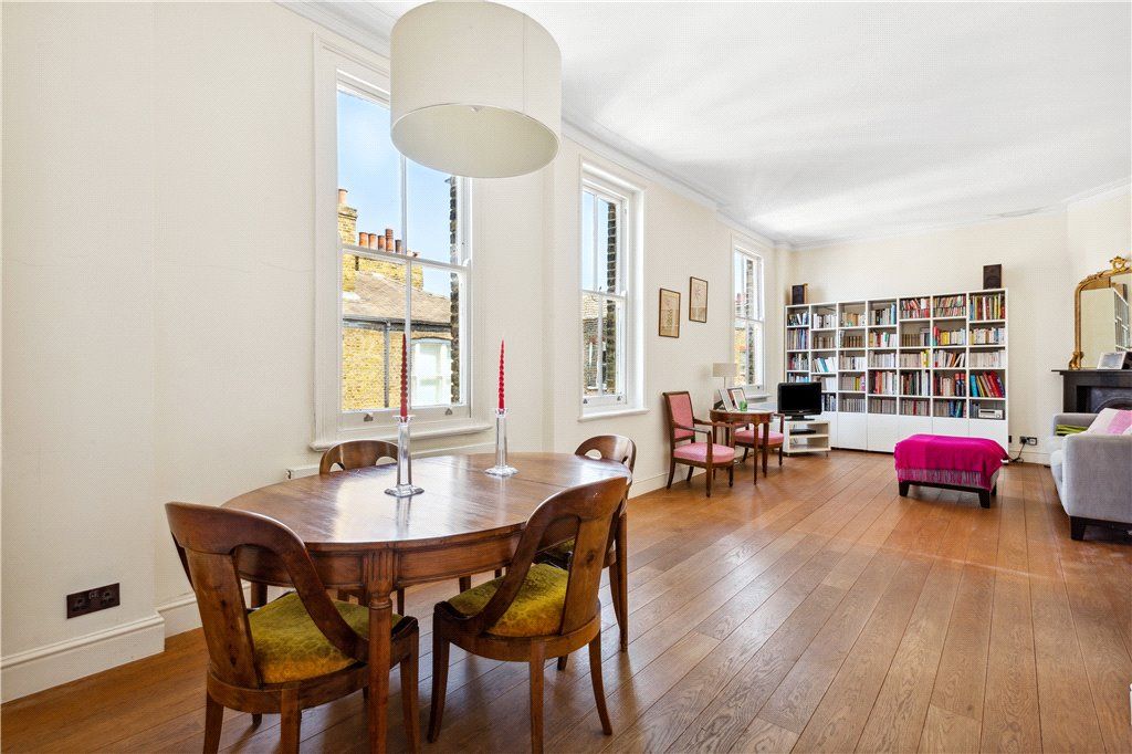 2 bed flat for sale in The Mansions, 252 Old Brompton Road, London SW5, £1,300,000