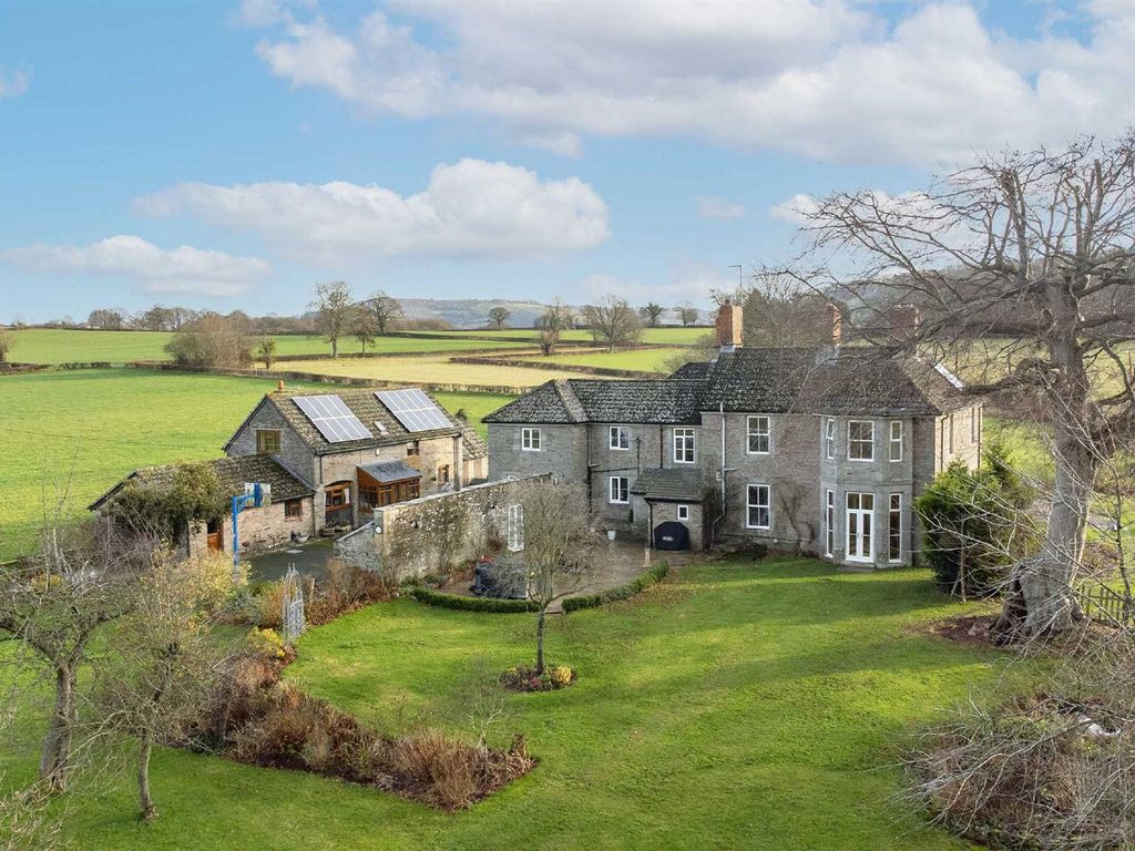 7 bed country house for sale in Hardwicke, Hay-On-Wye, Hereford HR3, £1,385,000