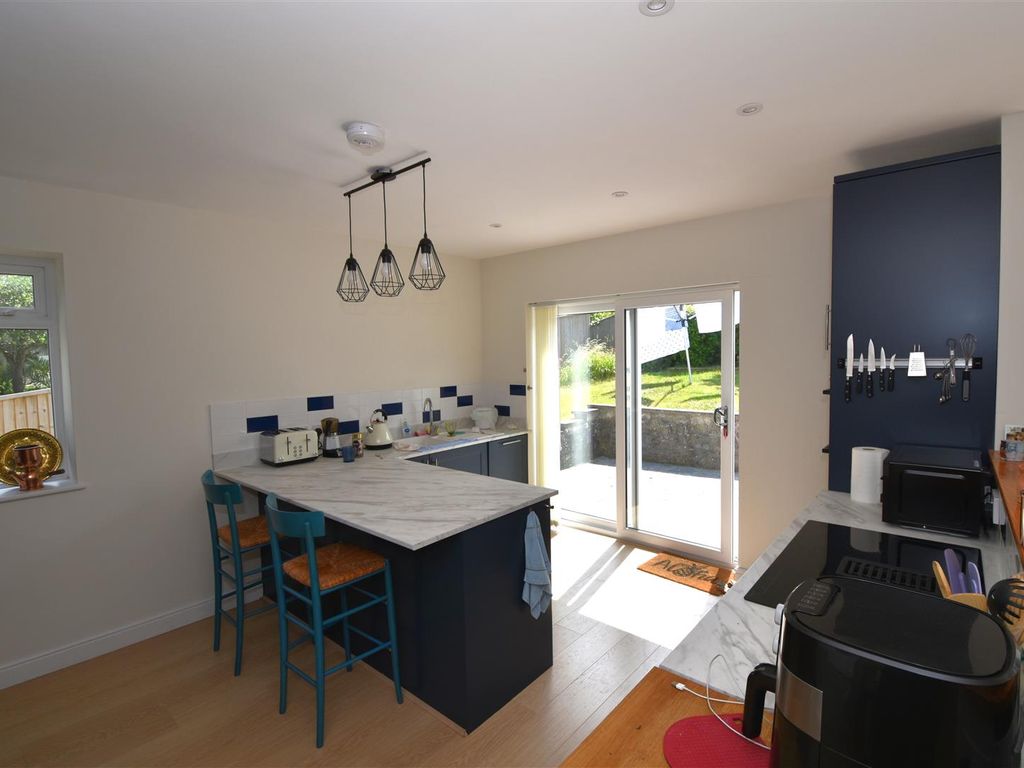 3 bed detached house for sale in Wells Road, Knowle, Bristol BS4, £530,000