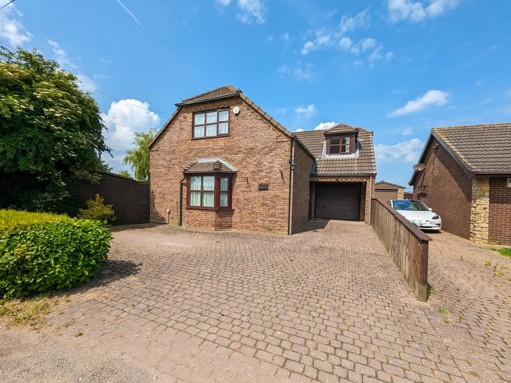 4 bed detached house for sale in Chapel Lane, Addlethorpe PE24, £344,950