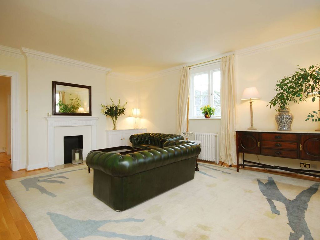 2 bed flat for sale in Hyde Park Street, Hyde Park Estate, London W2, £1,400,000