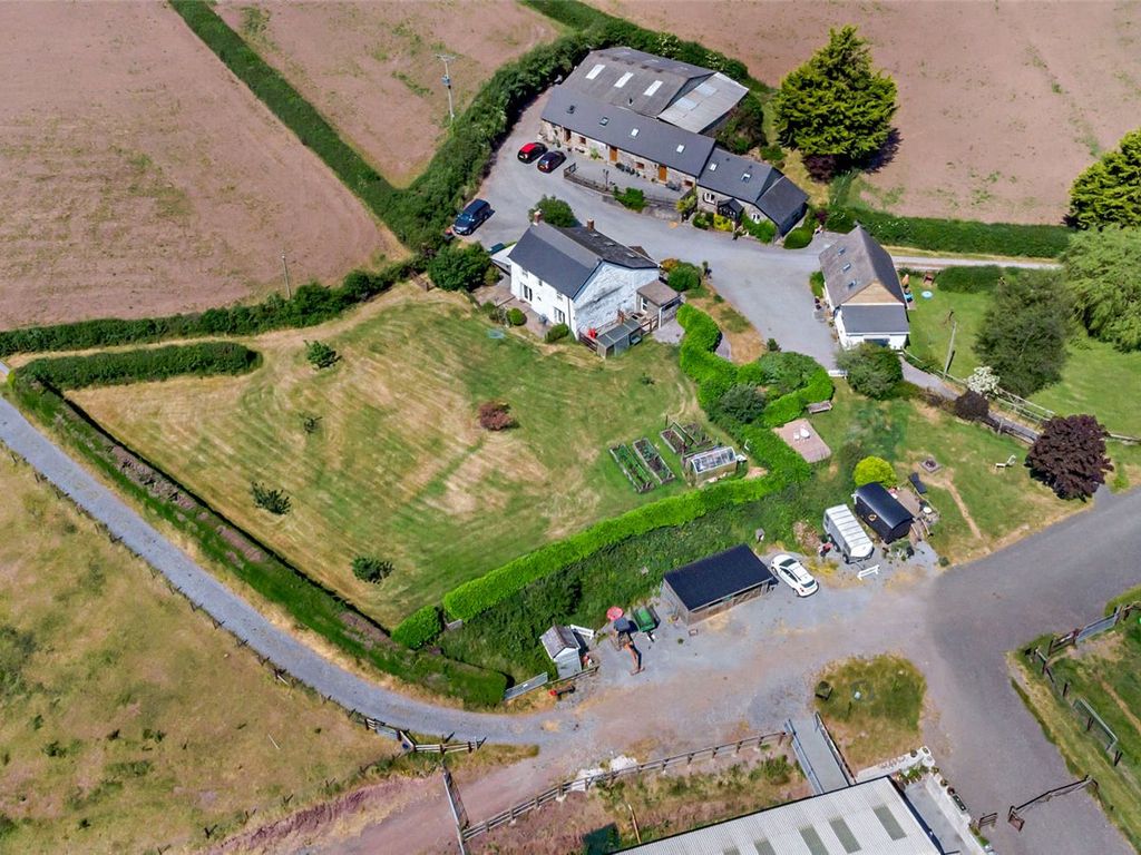 Land for sale in Llandyfaelog, Kidwelly, Carmarthenshire SA17, £1,400,000