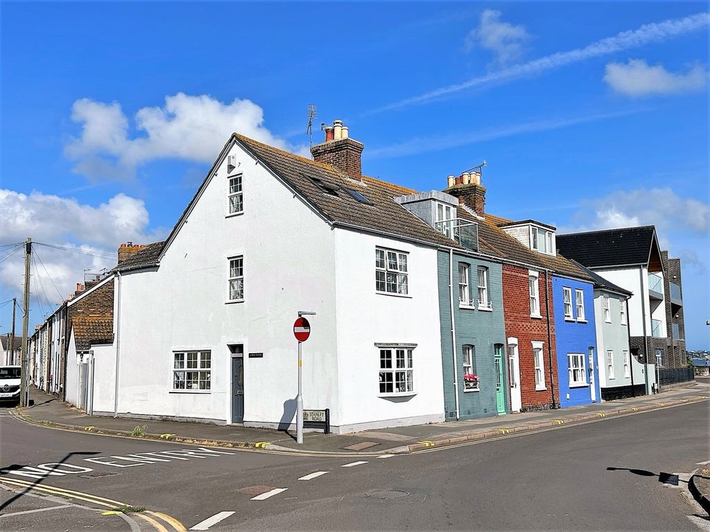 3 bed end terrace house for sale in Stanley Road, Poole Quay, Poole BH15, £400,000