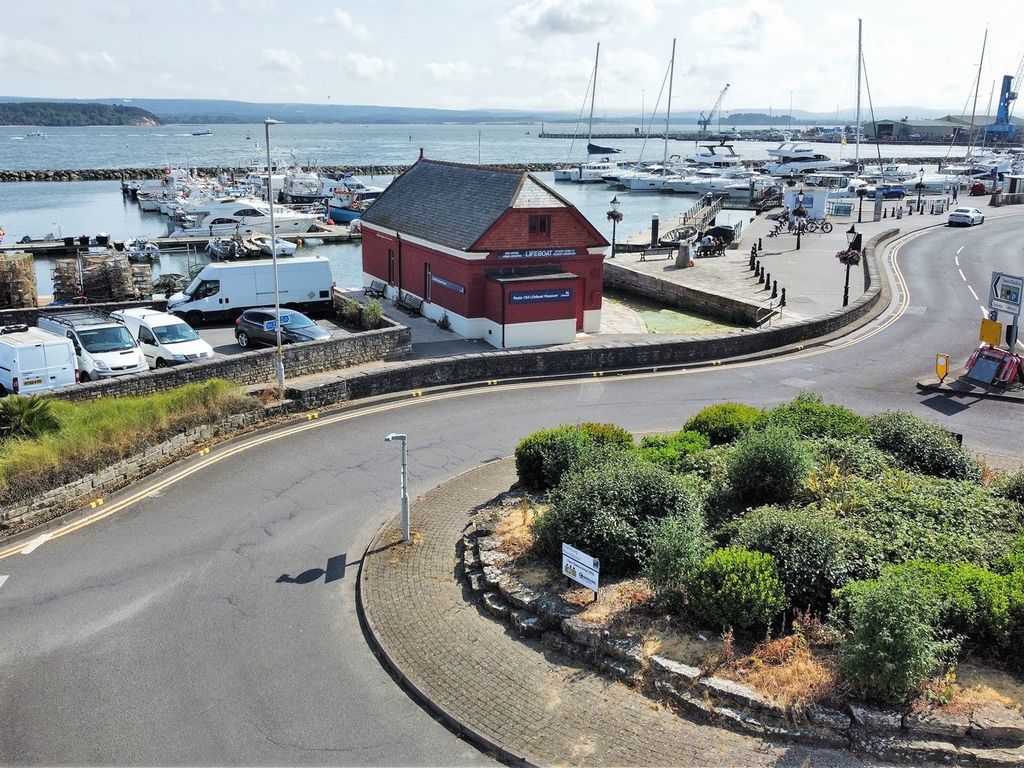 3 bed end terrace house for sale in Stanley Road, Poole Quay, Poole BH15, £400,000