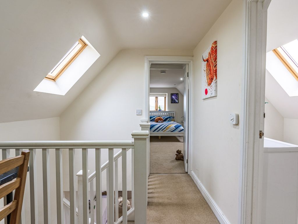 2 bed barn conversion for sale in Acton Beauchamp, Worcester WR6, £350,000