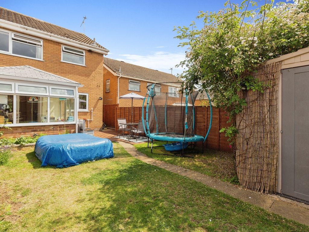 3 bed semi-detached house for sale in Almond Road, Leighton Buzzard LU7, £360,000