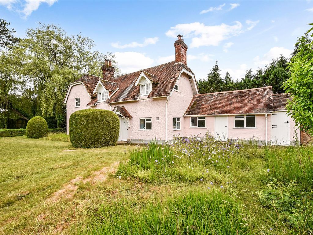 4 bed cottage for sale in Salisbury Road, Abbotts Ann, Andover SP11, £565,000