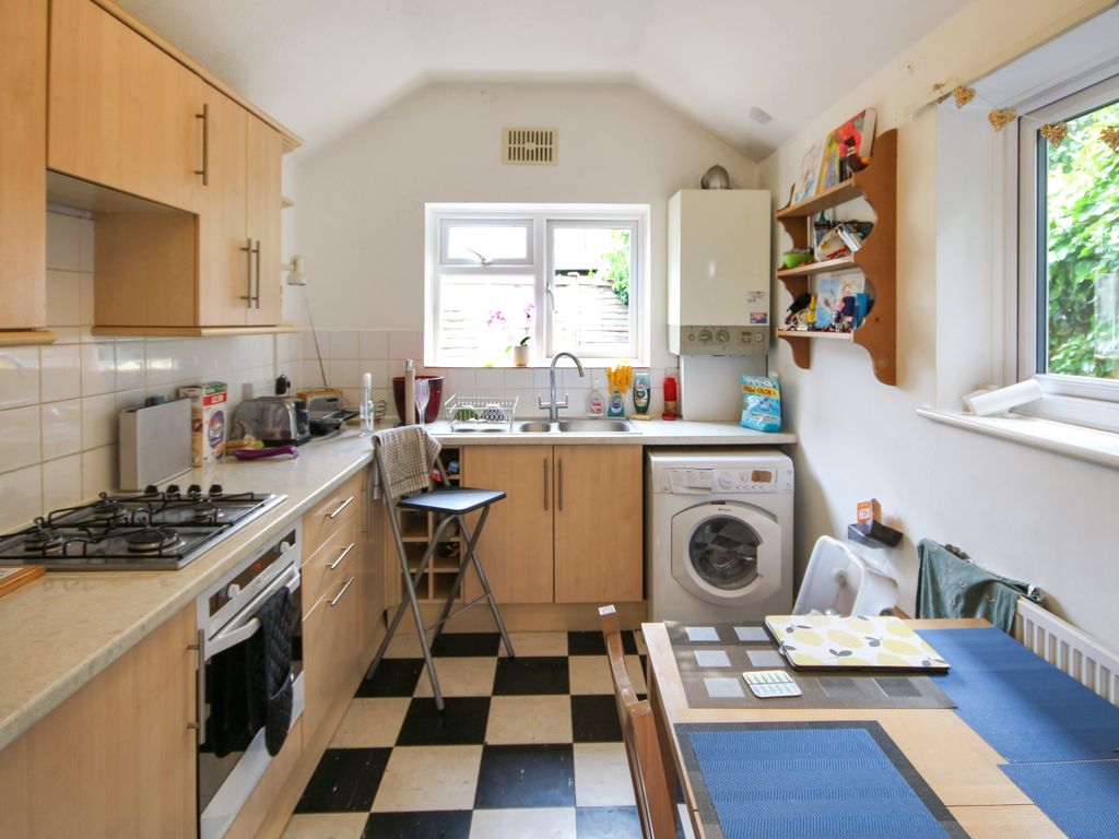 2 bed terraced house for sale in Mill Street, Cambridge CB1, £460,000