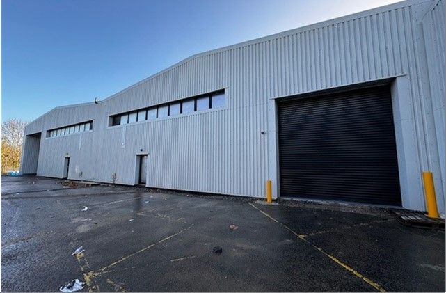 Warehouse to let in Caxton Hill, Hertford SG13, Non quoting