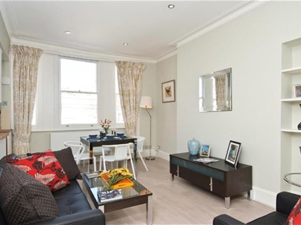 1 bed flat for sale in Stratford Road, London W8, £650,000
