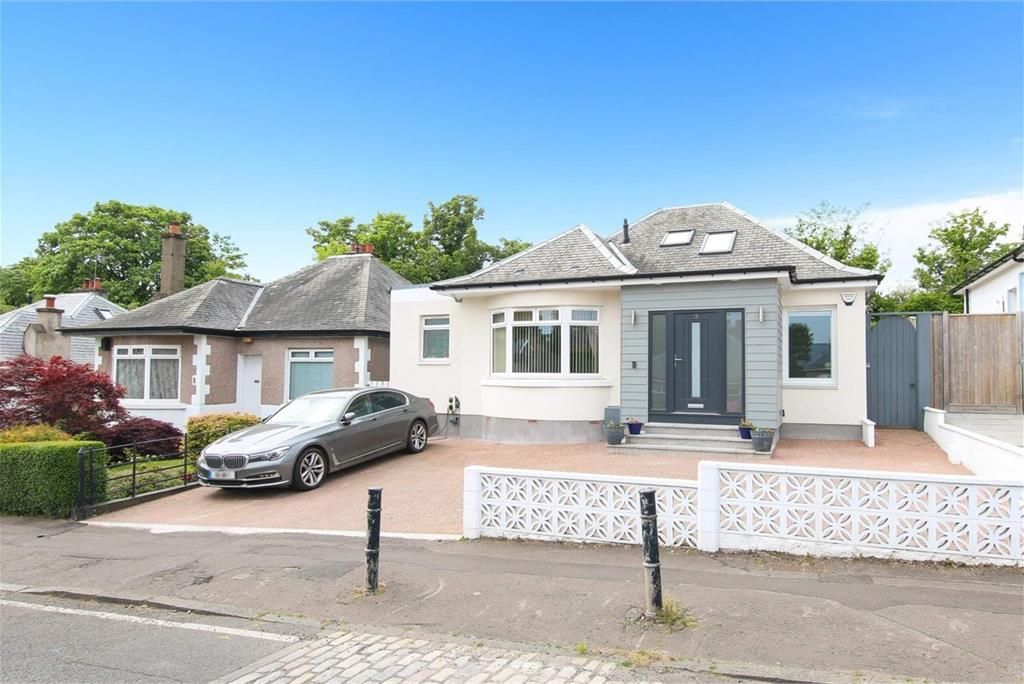 3 bed detached bungalow for sale in 13 Groathill Avenue, Craigleith, Edinburgh EH4, £680,000