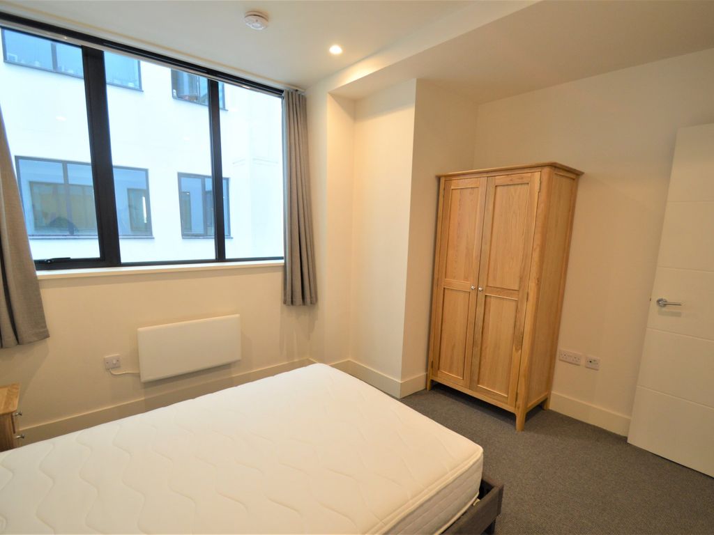 2 bed flat for sale in Cornwall Street, Birmingham B3, £340,000