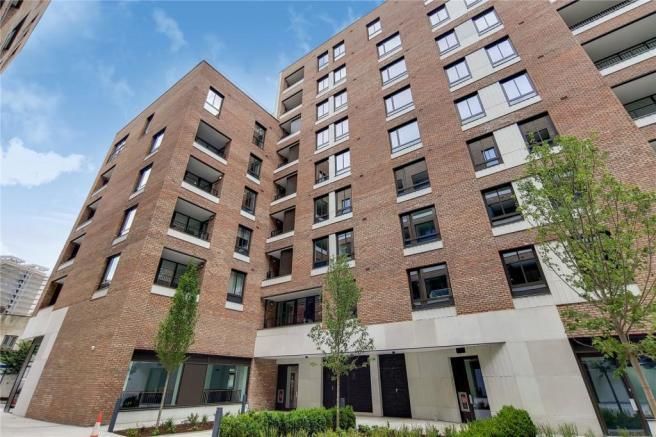 1 bed flat for sale in Rosewood Building, Cremer Street, Shoreditch, London E2, £800,000