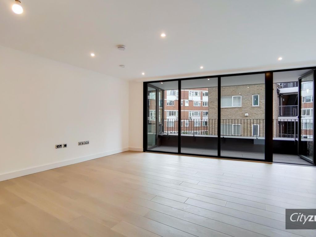 1 bed flat for sale in Rosewood Building, Cremer Street, Shoreditch, London E2, £800,000