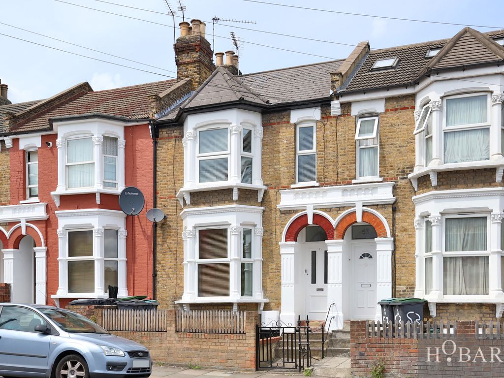 3 bed terraced house for sale in Cranbrook Park, London N22, £650,000