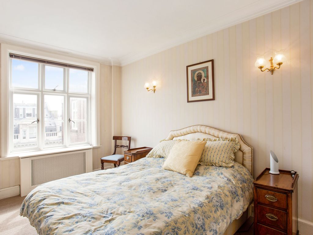 2 bed flat for sale in Chesterfield Gardens, London W1J, £1,350,000
