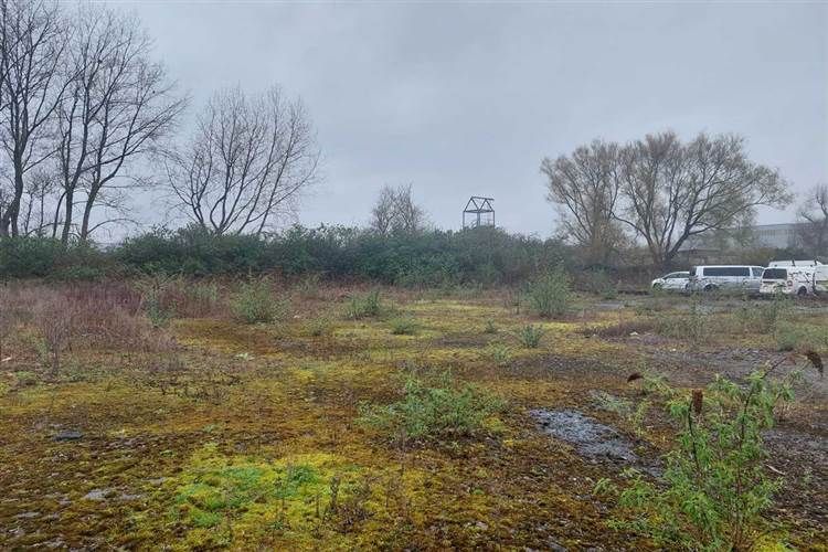 Land to let in Waterton Road, Bridgend CF31, £17,000 pa